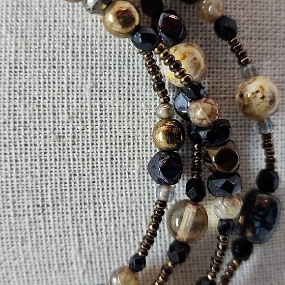 Mei Fa Four Strand Beaded Necklace - Picture 3 of 10